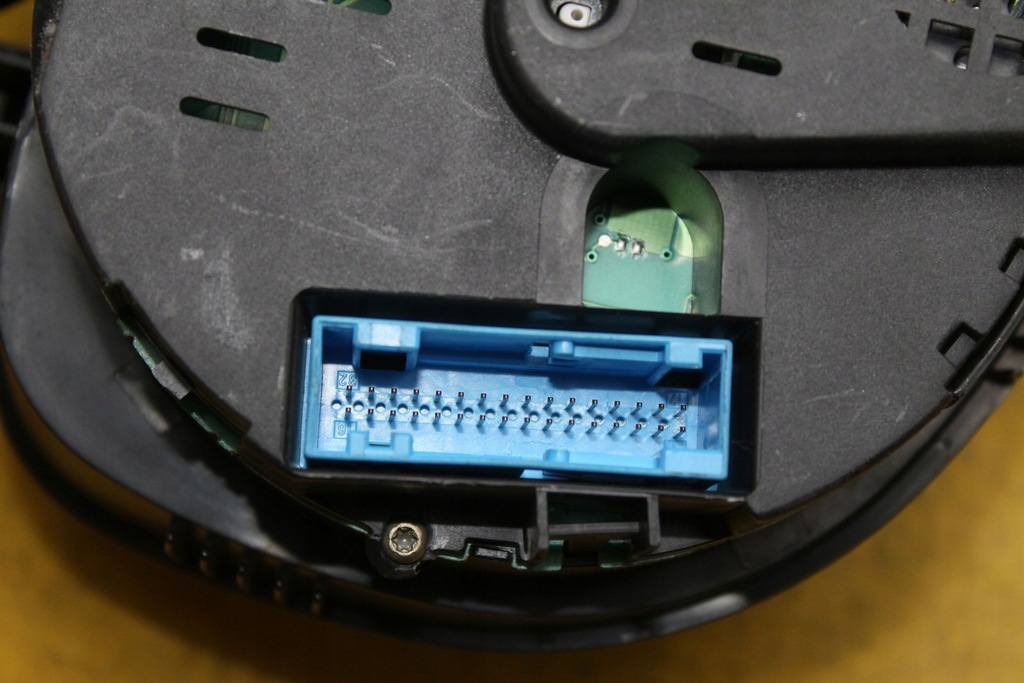 фото №10, Лічильник приладова панель golf iv 1.9 tdi 1j0919881d