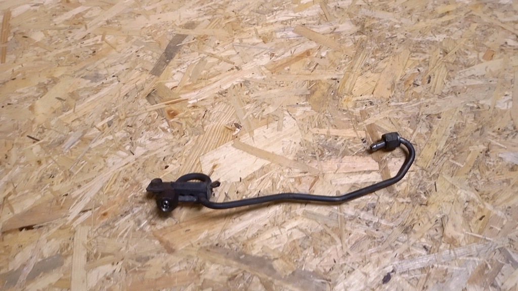 фото №1, Nissan primera p 12 2.2 di шланг вприску