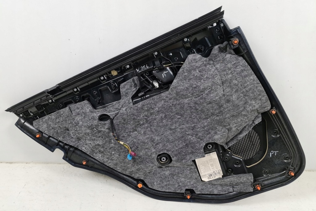 фото №8, Обшивка обивка правый задняя mercedes w212