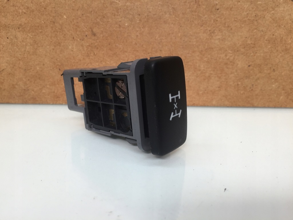 фото №1, Daihatsu terios ii кнопка вимикач приводу 156935