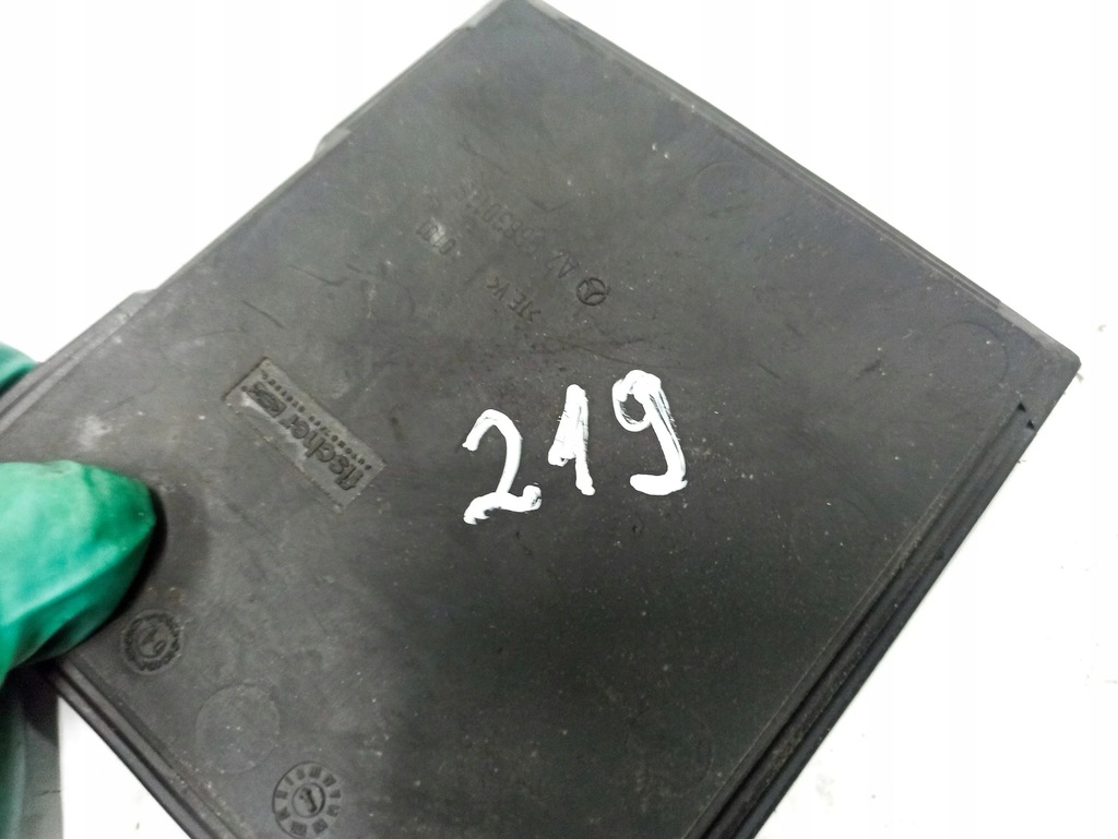 фото №13, Mercedes-benz cls c219 2005 панели приборная, консоль