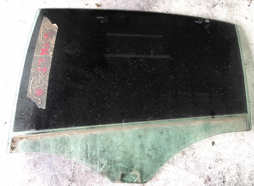 фото №1, Mercedes a-kl w176 14r скло двері лівий задня