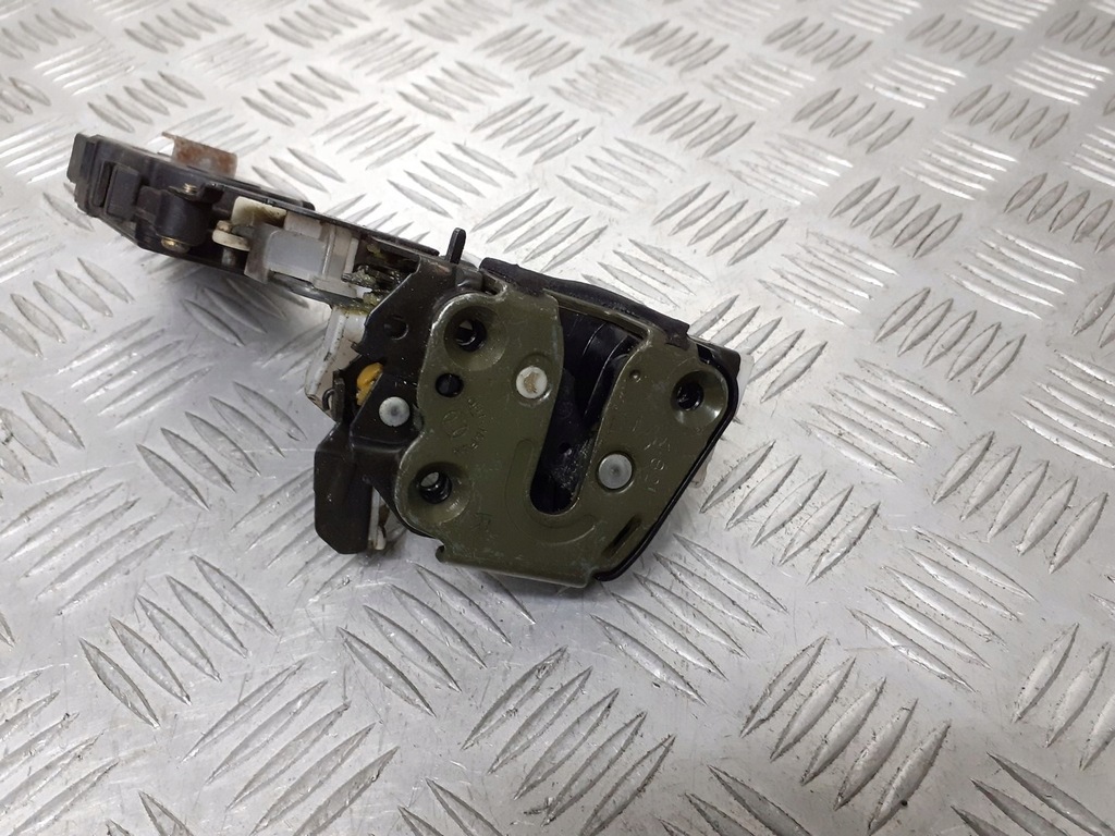 фото №2, Замок дверь правый задняя задний subaru forester