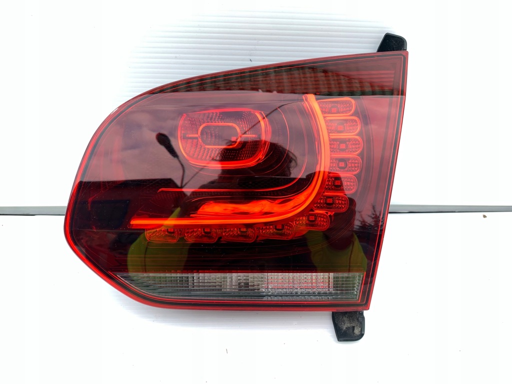 фото №1, Vw golf vi 6 cabrio лампа права задня задня 2009-