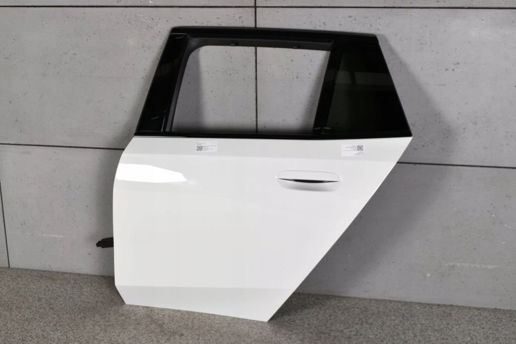 фото №10, Bmw 5 g61 touring дверь передние задние левая левый перед задняя цвет a300 300