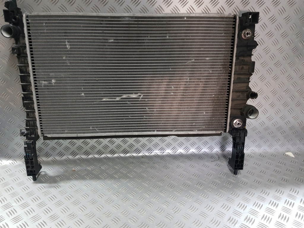 Купити Радіатор води рідина opel 623206 t300 радіатор