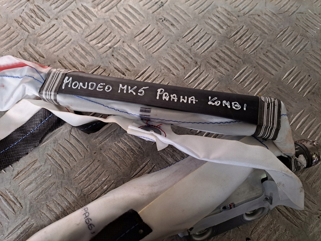 фото №4, Ford mondeo mk5 kombi шторка безпеки подушка безпеки права