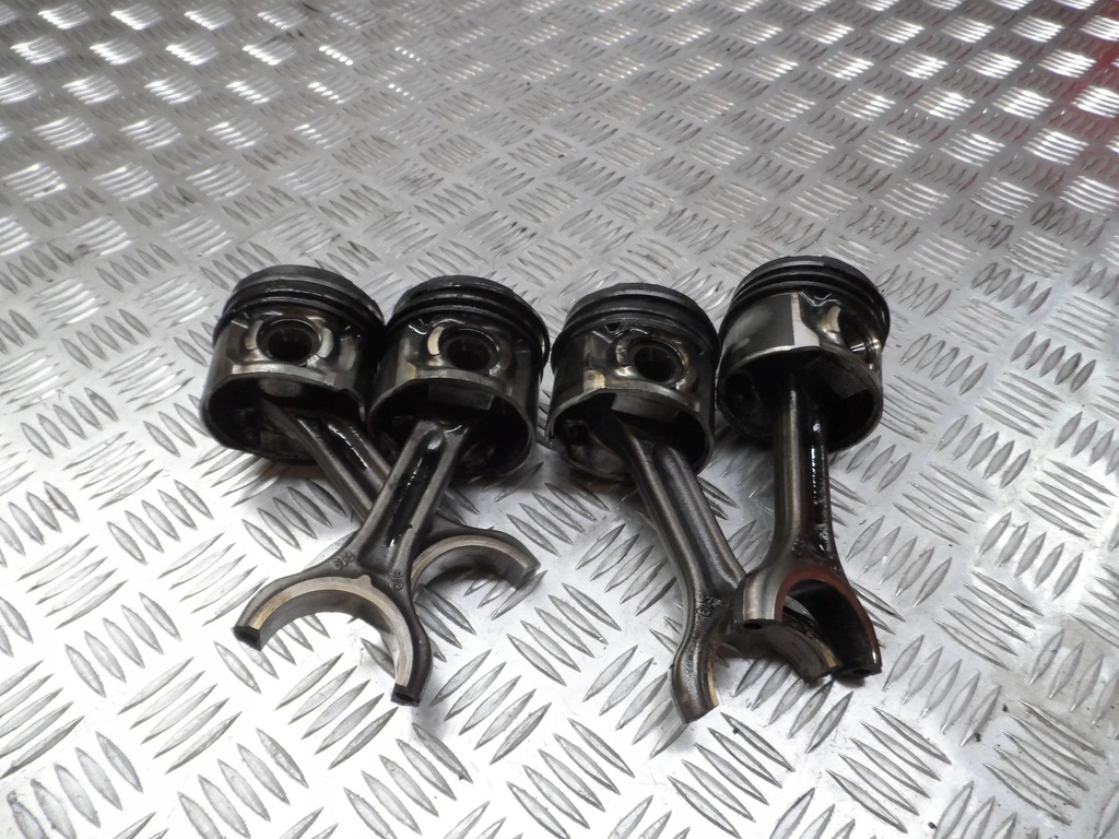 фото №1, Поршень + шатун mazda iii 3 1.6 y6