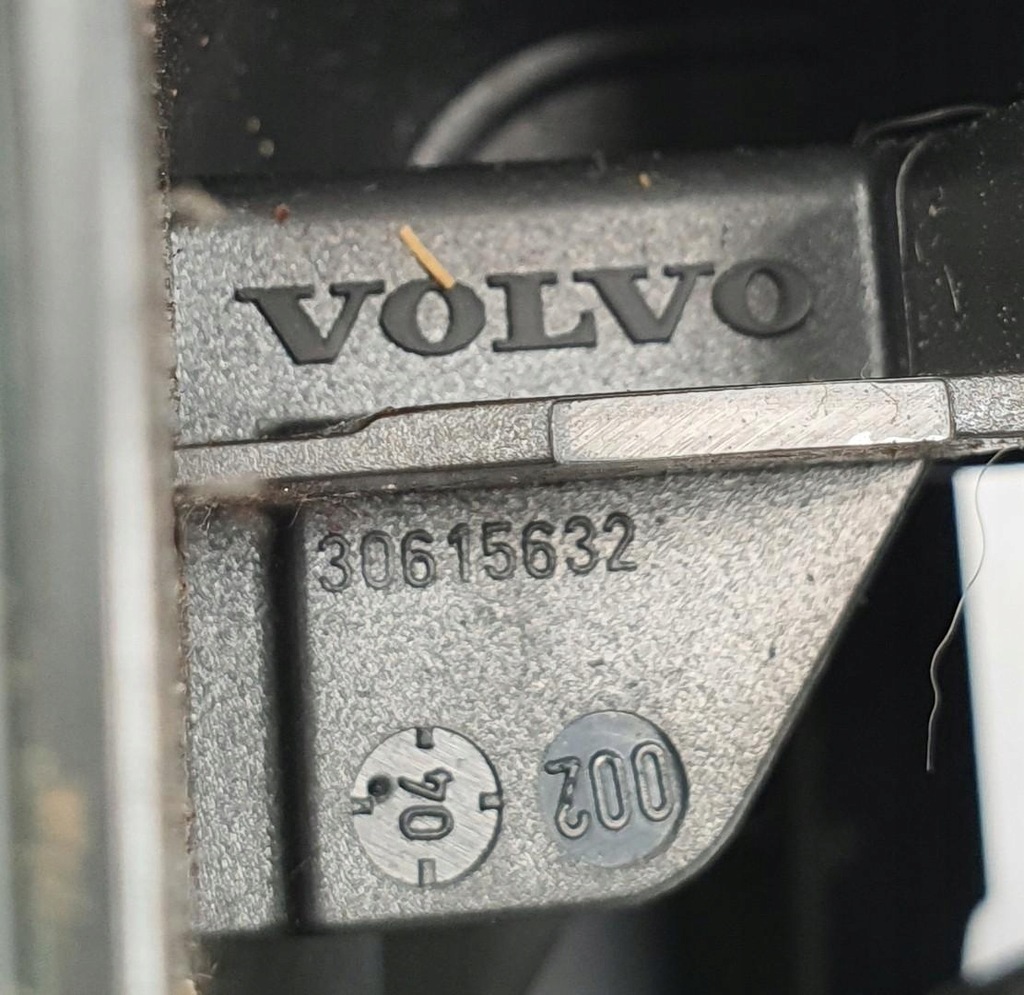 фото №5, Пластик защита рейки сиденье левый перед volvo v50 30615632