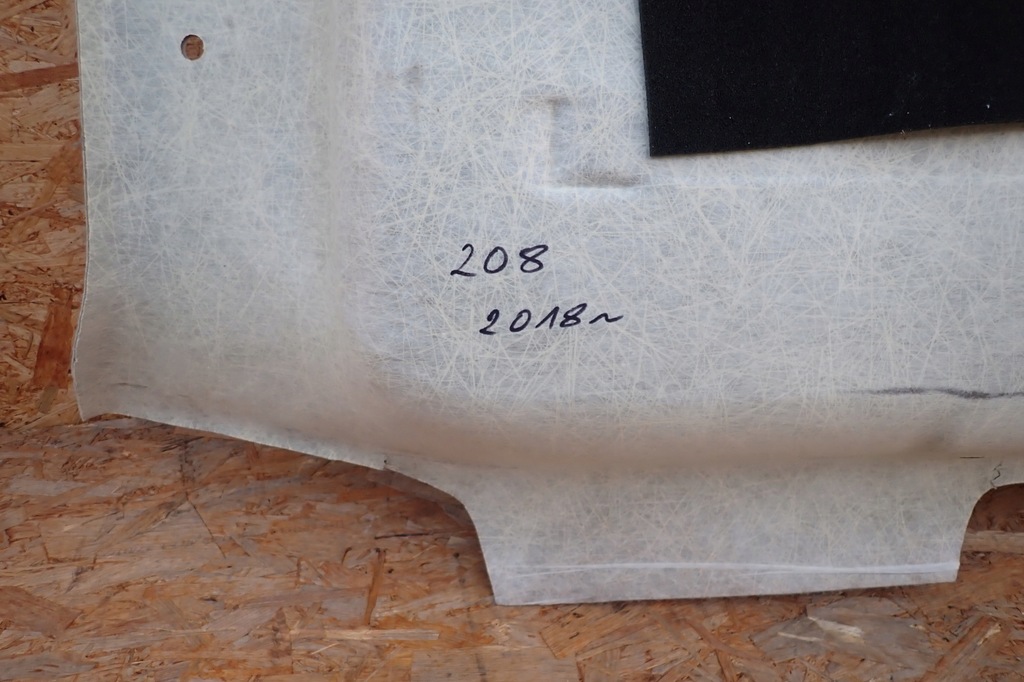 фото №11, Потолок 2018 peugeot 208 i 3d 96738420pr