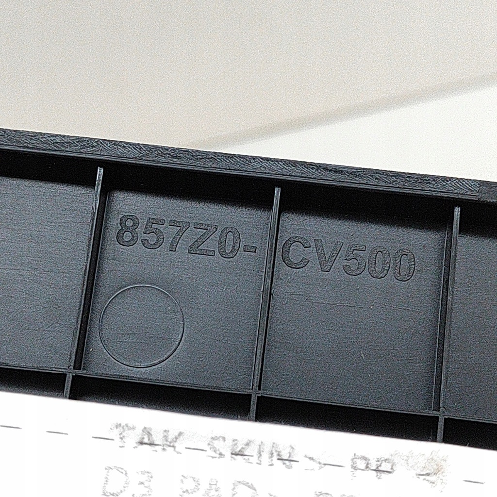 фото №5, Kia ev6 2023 накладка центрального динаміка панелі приладової панелі