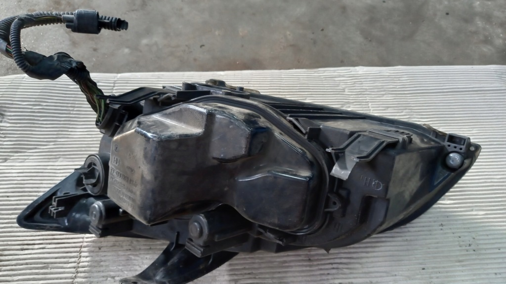 фото №4, Фара правый ford focus 1.8tdci