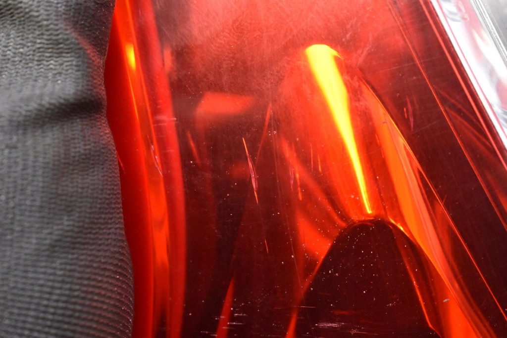 фото №9, Лампа левая задняя задняя 9653547580 citroen c4 picasso 1 i 06-13