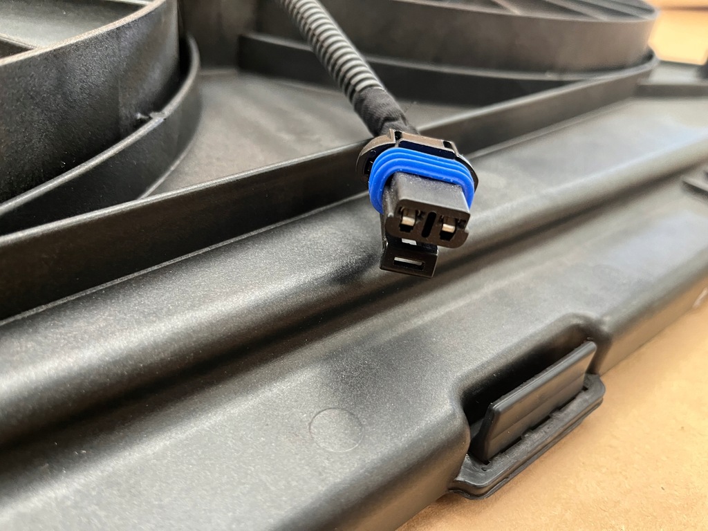 фото №3, Alfa romeo 159 2.4 jtd вентилятори радіатора