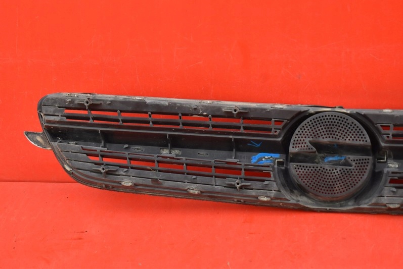 фото №8, Решётка радиатора решётка радиатора czarna 13103966 opel vectra c gts 02-05