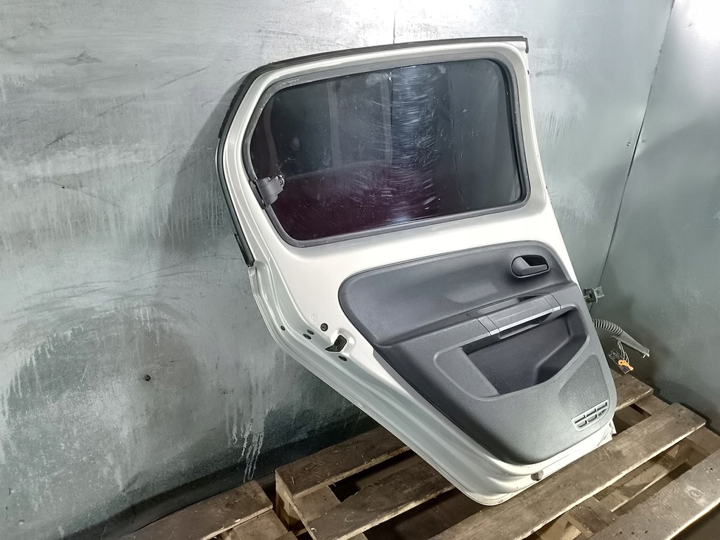 фото №8, Дверь левый задняя skoda citigo r7l хэтчбек