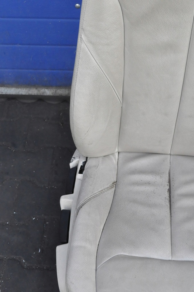 фото №13, Bmw 1 f20 переходник салона сиденья белый кожа заднее сиденье