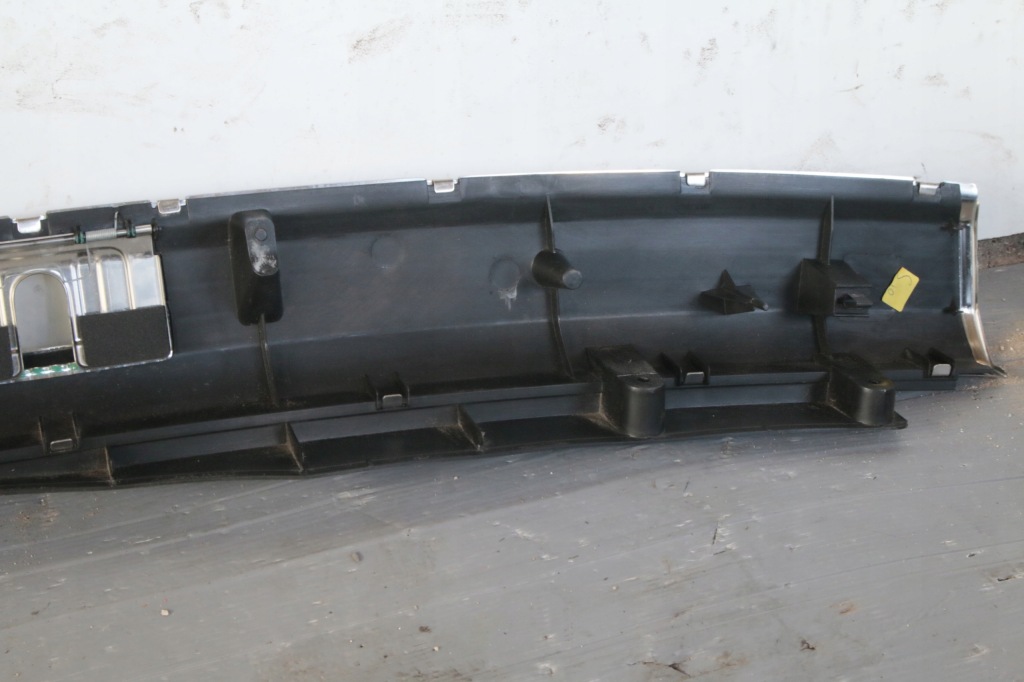 фото №7, Защита накладка бампера поперечина задняя a6 c6