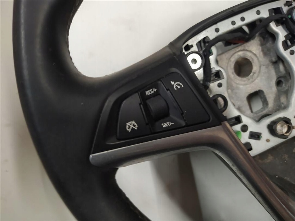 фото №7, Повітропровід czarna шкіра opel insignia a 13306885