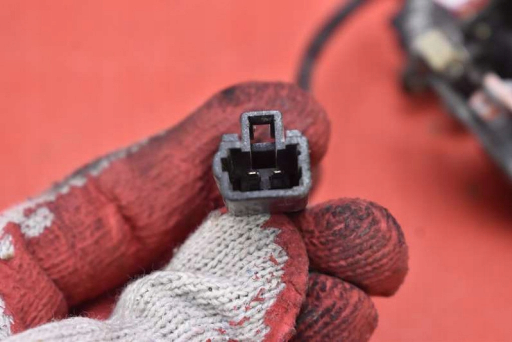 фото №6, Замок задний стекло kia sportage 2 ii 04-08