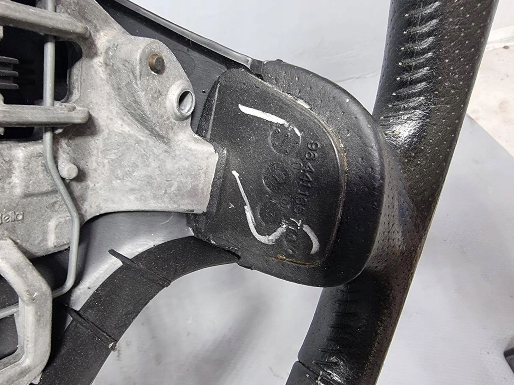 фото №6, Повітропровід peugeot 206 9644116577 шкіра