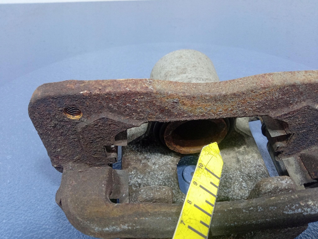 фото №9, Kia sorento ii супорт гальмівний задня лівий задній скоба bc140123