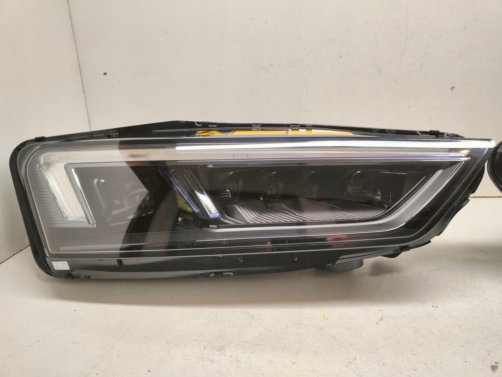 фото №2, Audi r8 4s комплект лампа перед laser 4s0941085m