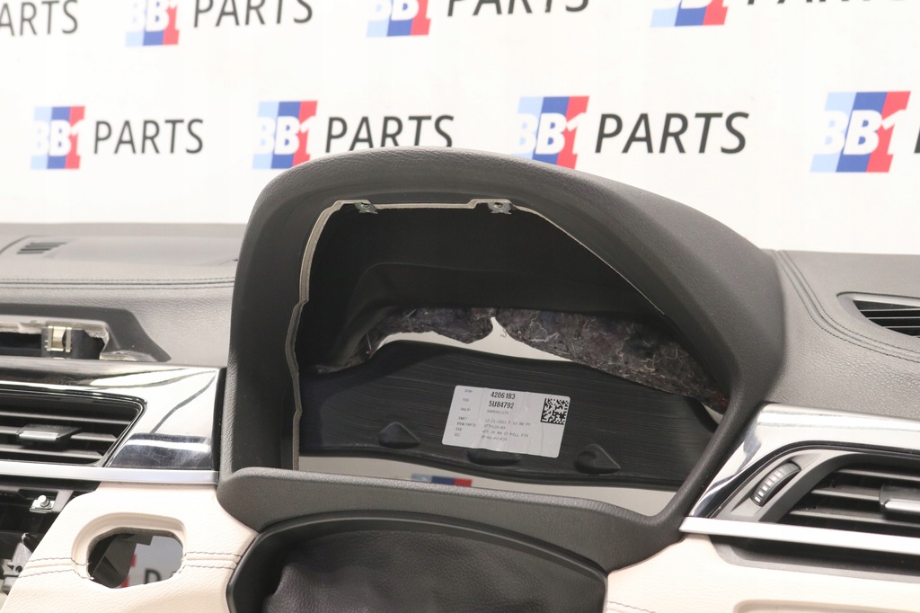 фото №10, Bmw x1 f48 консоль приборная панель приборная приборная панель oyster uk anglik