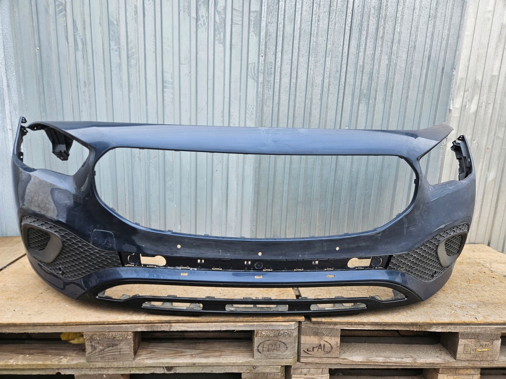 Купить Mercedes gla 247 бампер перед передний a2478858803