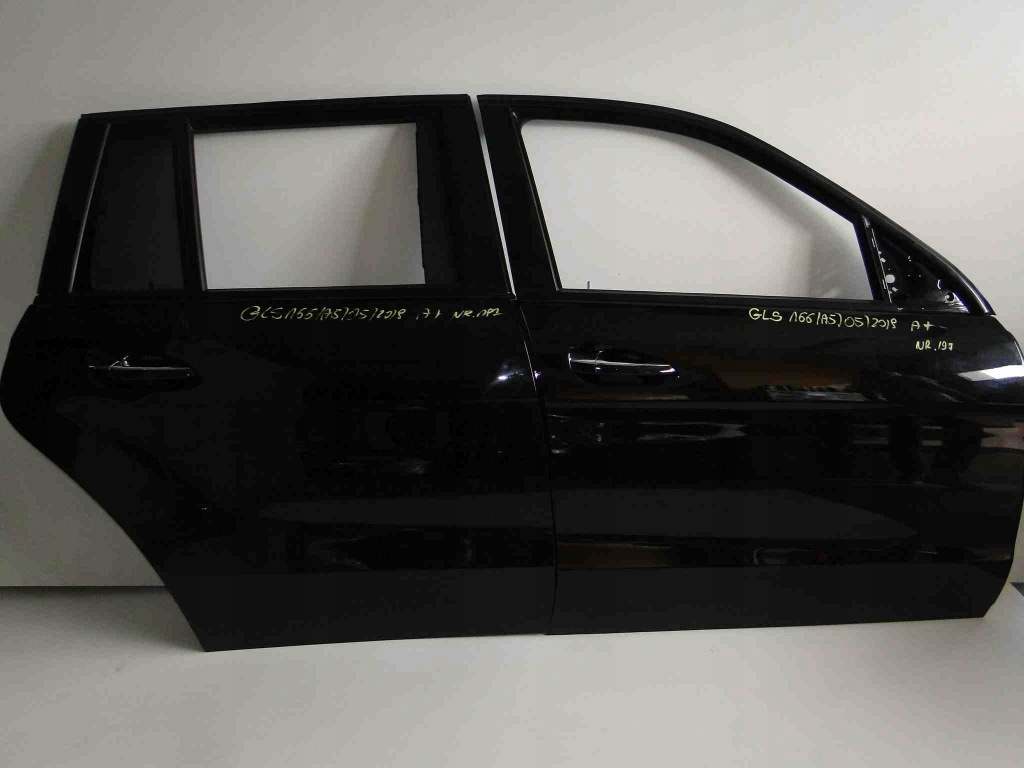 Mercedes gls x166 166 дверей праве  задні 197 Ціна