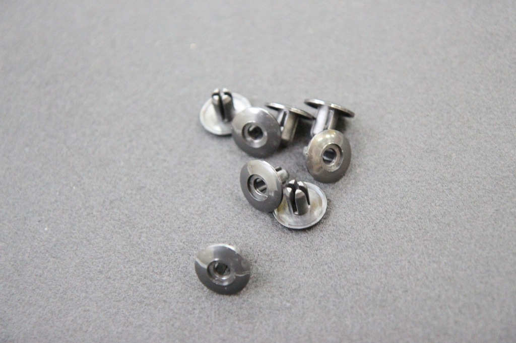 фото №15, Toyota c-hr ax10 2016-2023 шумоізоляція капот ze кліпси 53341f4010 мат