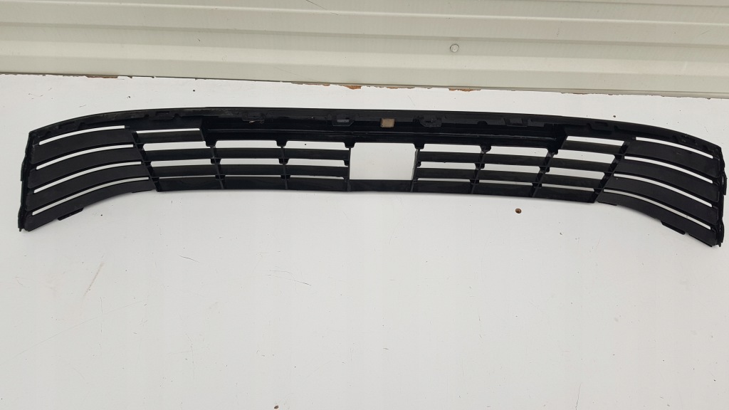 фото №3, Решітка середня бампера vw polo v 6r r-line радар