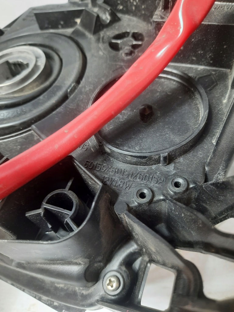 фото №10, Subaru forester 13- лампа перед правая usa