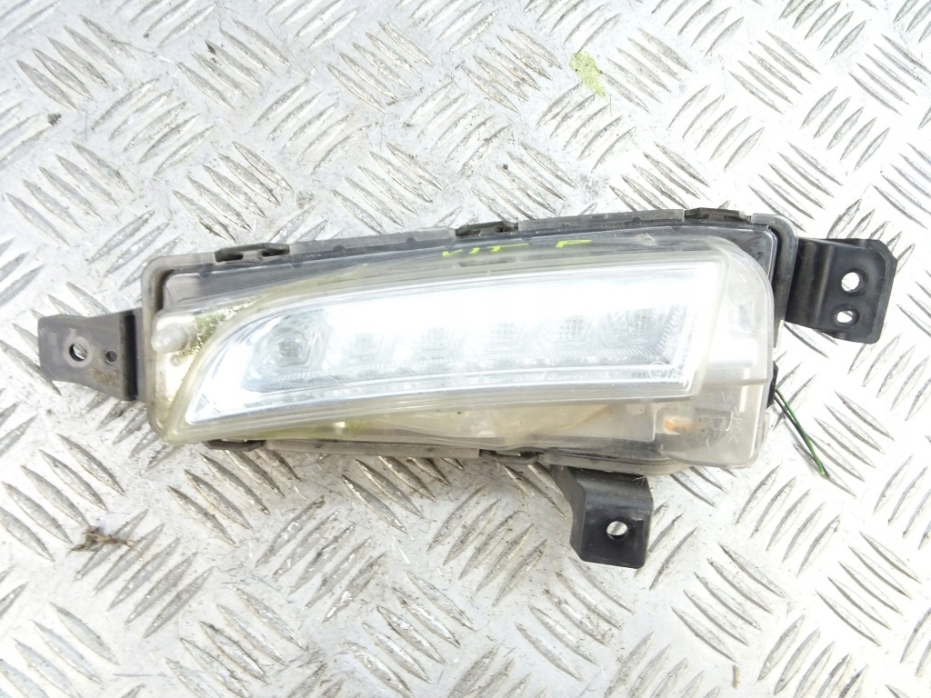 Купить Suzuki vitara 3 3 фонарь  led drl правое