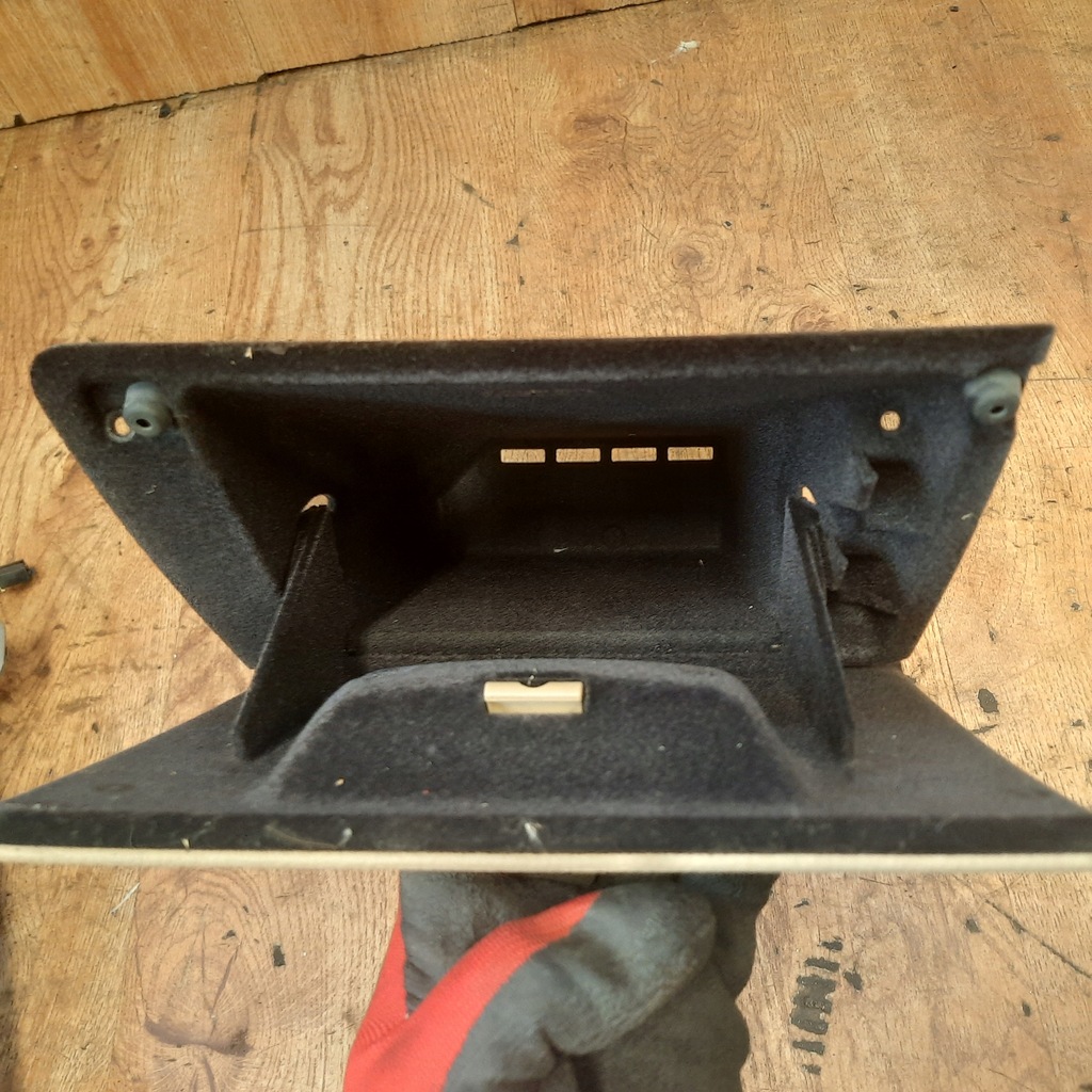 фото №7, Бардачок панелі консолі bmw 7 f01 f02 9143958