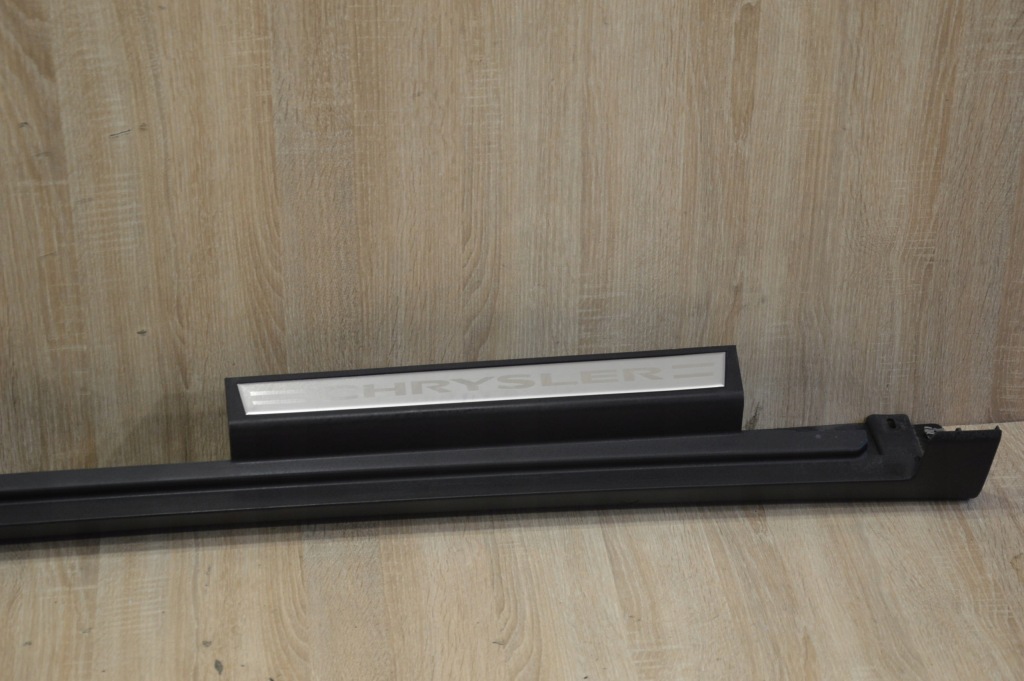 фото №3, Накладка поріг права lancia delta iii