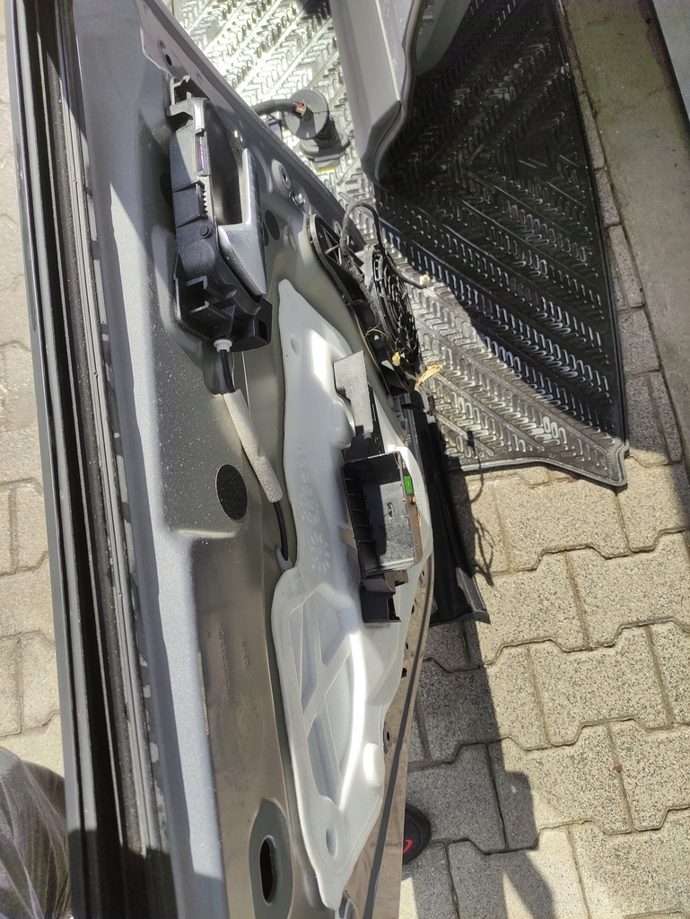 фото №5, Opel grandland дверь правое задние задняя