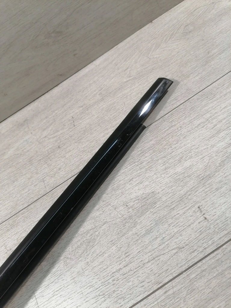 фото №6, 7839. bmw 3 g20 g21 молдинг ущільнювач правий задня 7465182