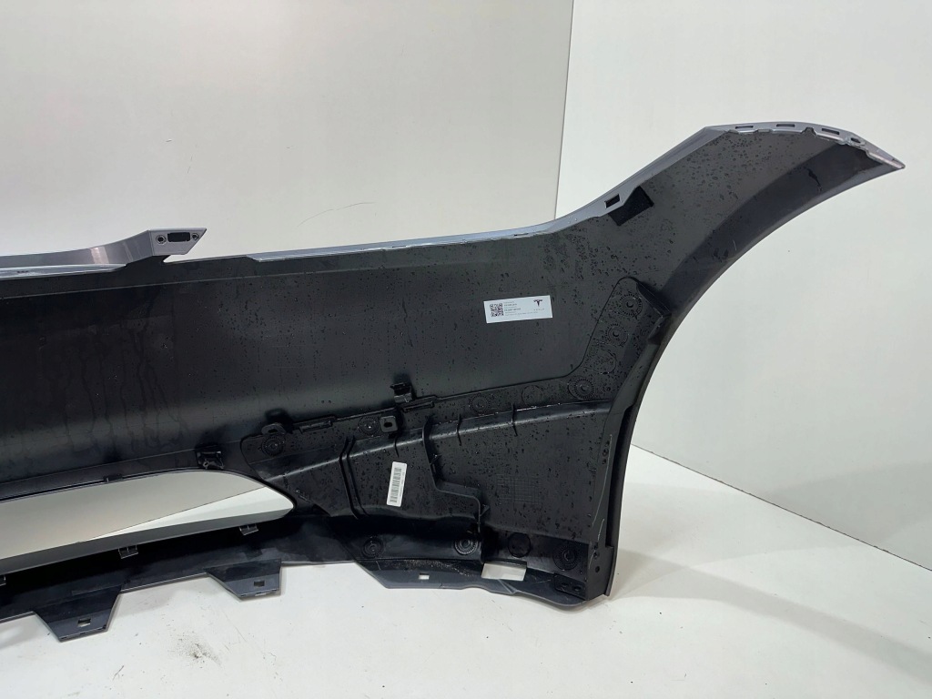 Бампер передній перед tesla model 3 highland 24-1781565-28-a Оригінал