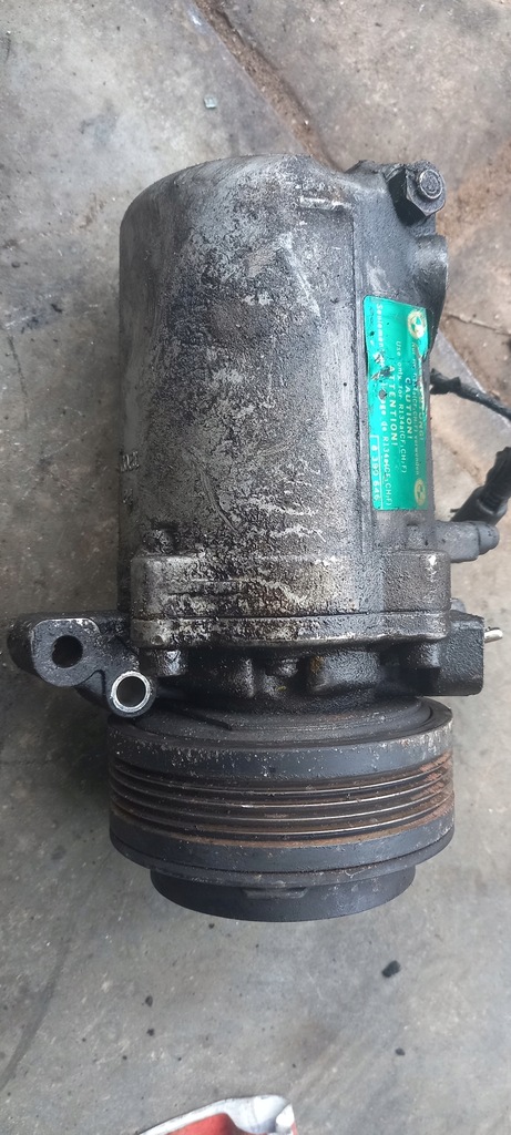 фото №4, Компрессор кондиционера bmw e46 98r 8390646