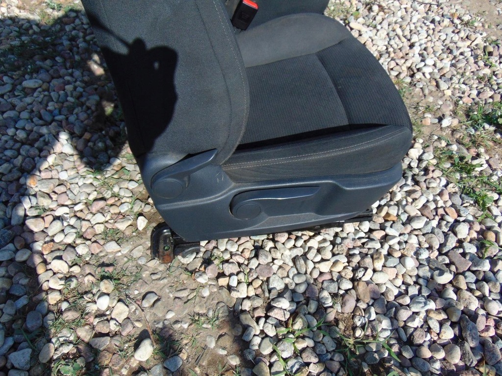 фото №6, Сидіння сидіння заднє сидіння задня peugeot 3008 i