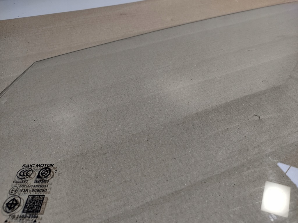 фото №3, Mg zs 3 - стекло дверь правый задняя