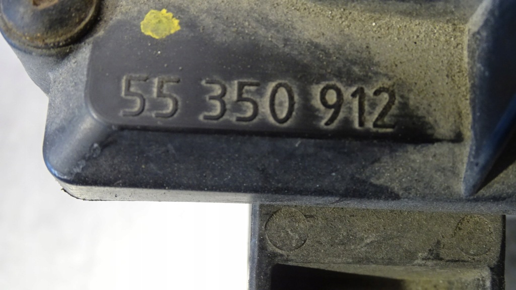 фото №7, Корпус фильтра воздуха fiat croma 1.9jtd 382131589