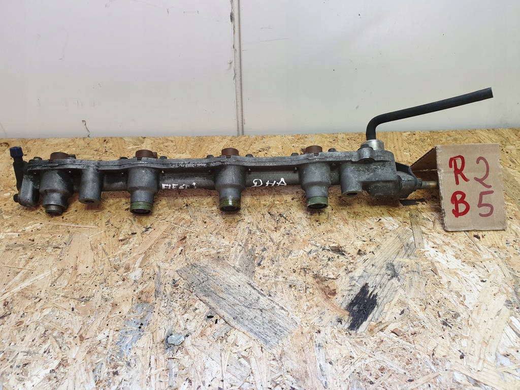 фото №1, Молдинг впрыскная ford fiesta 1,25