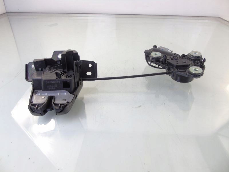 фото №1, Volvo s90 замок крышки задний задняя 31484594 задняя