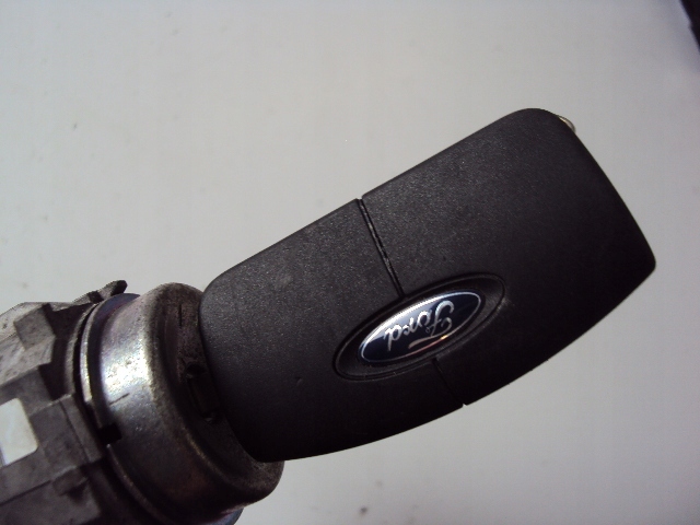 фото №3, Замок зажигания с ключ ford fiesta mk7