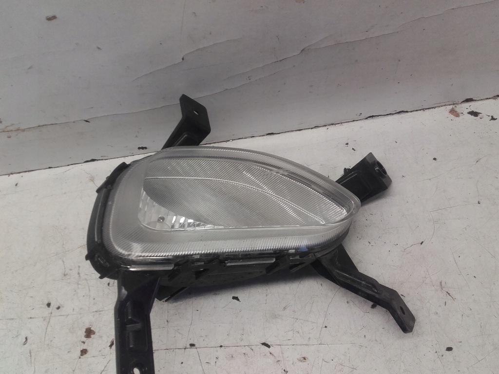 фото №1, Протитуманна фара правий перед hyundai i20 lift 92208-c8700