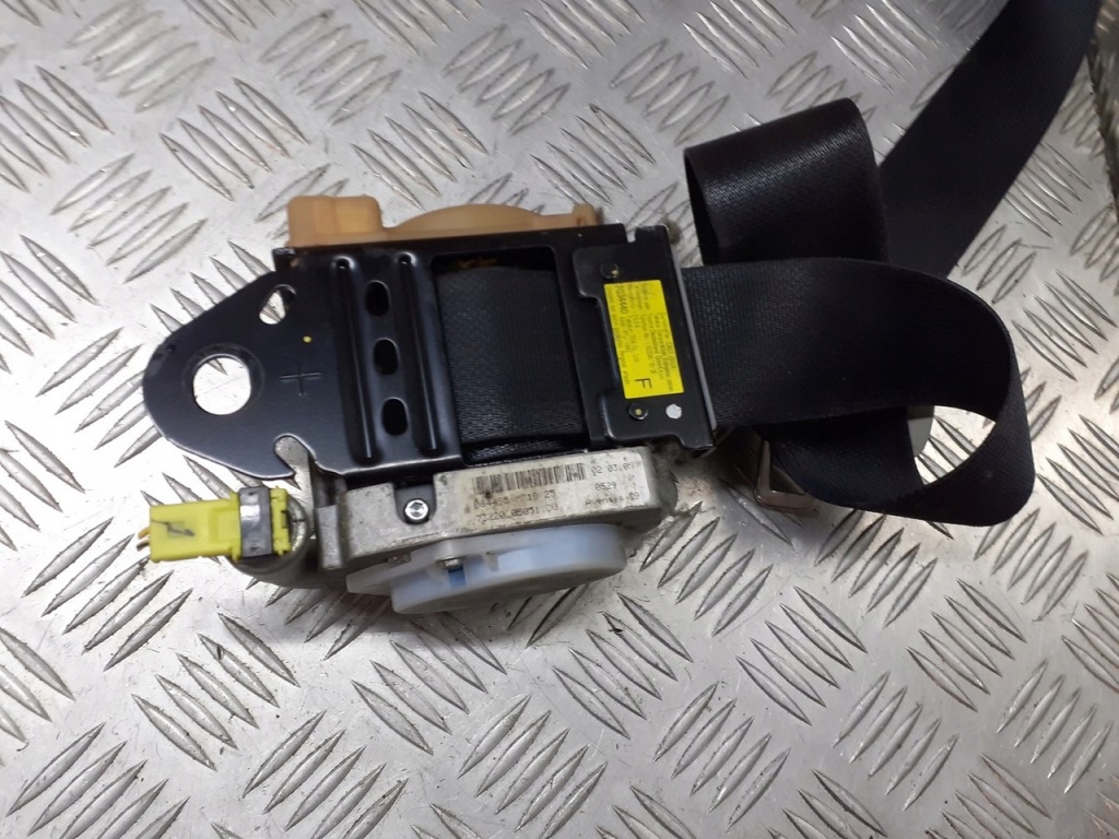 фото №3, Pas безопасности левый перед toyota avensis t25