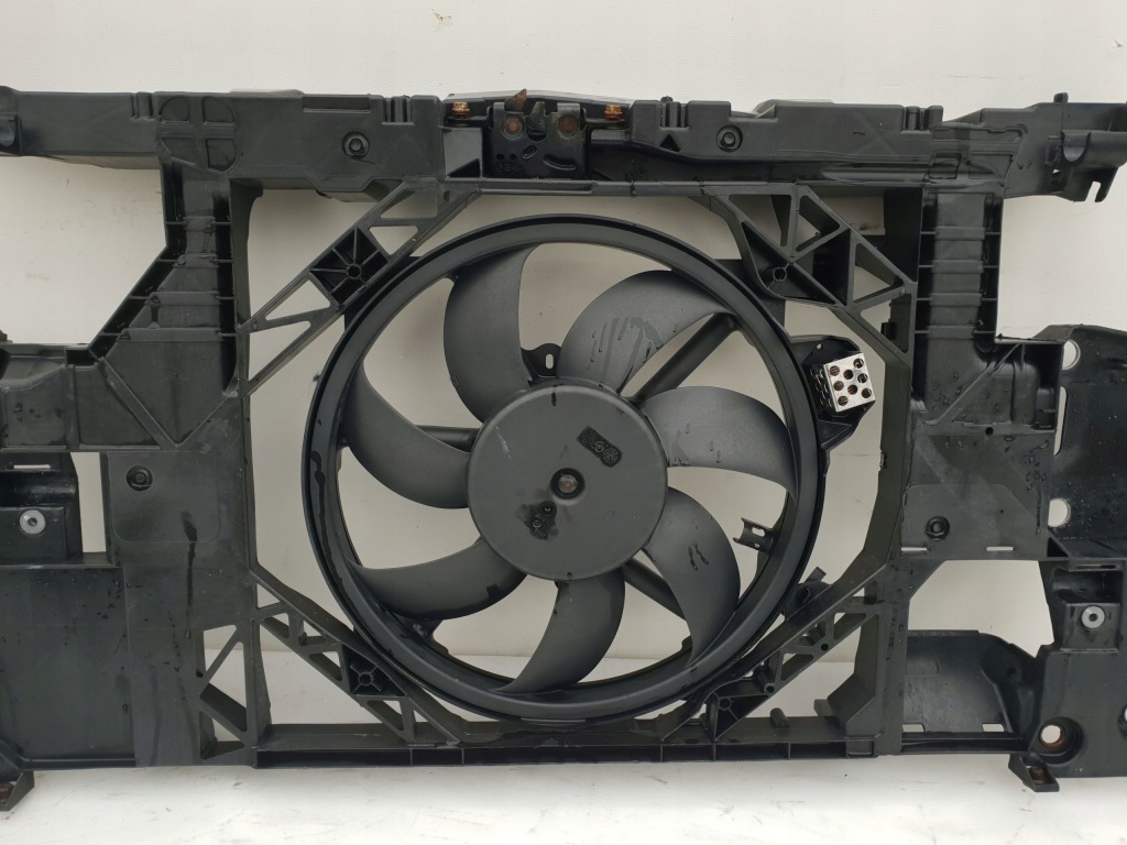 Renault megane 3 08-16 ремень передний усилитель перед 752100004r с Разборки