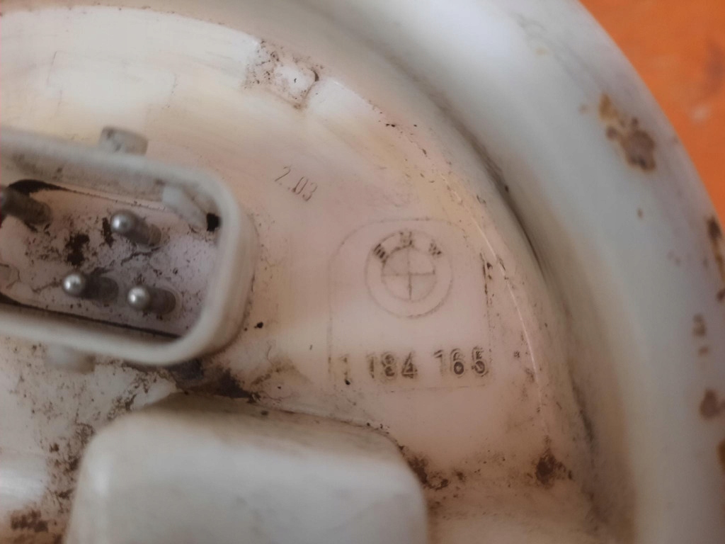 Bmw 318 e46 01-06 рестайлинг  датчик правый уровня топлива поплавок 1184165 n42b18a в Украине